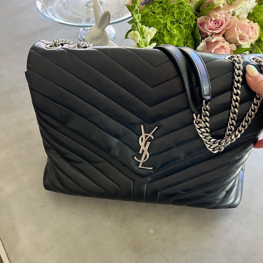 Saint Laurent Lou Lou bag. Size medium. Excellent condition.